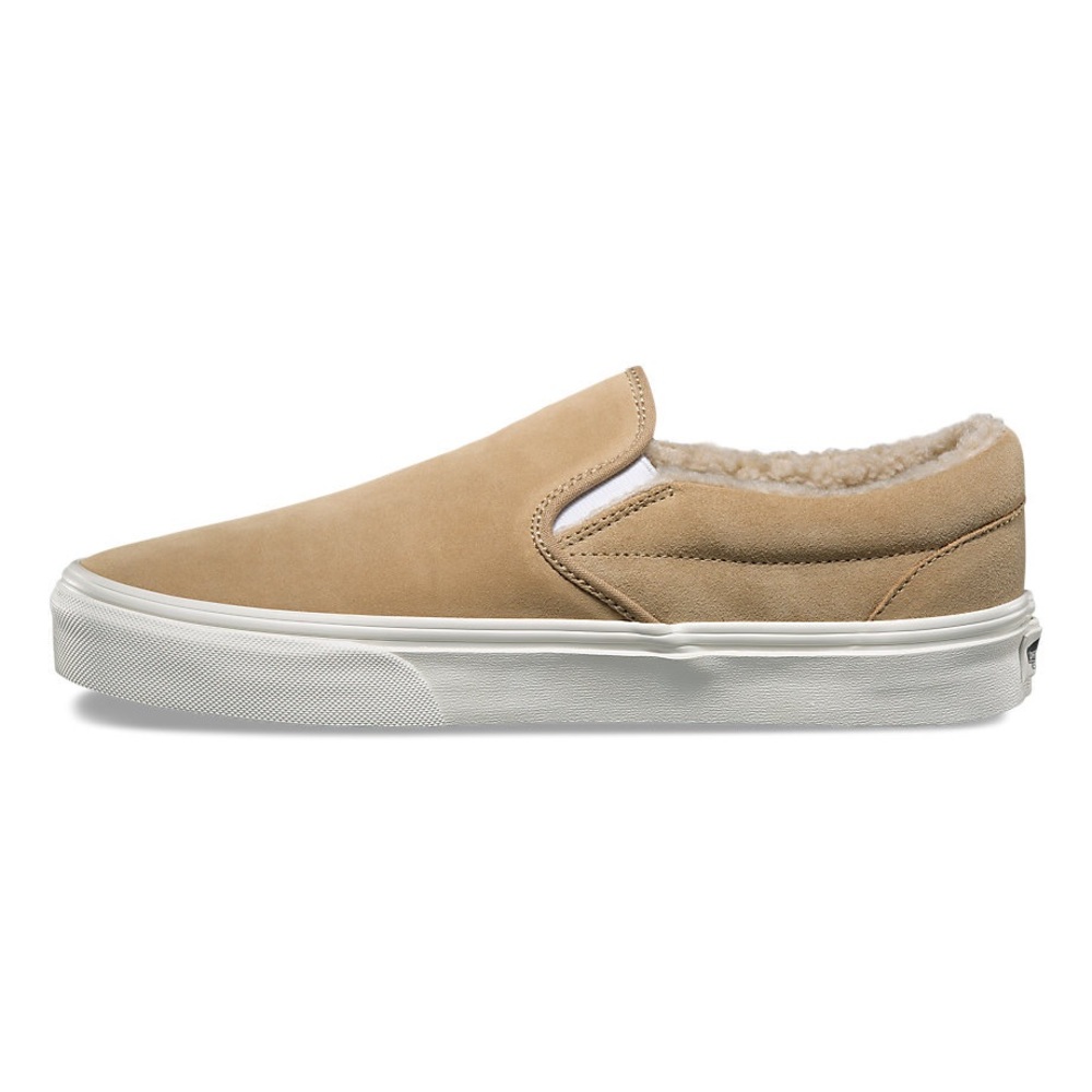 suede and fur beige vans